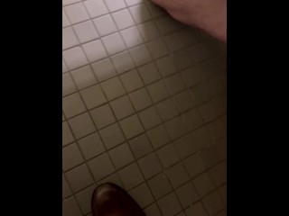 Publicbathroomcruising
